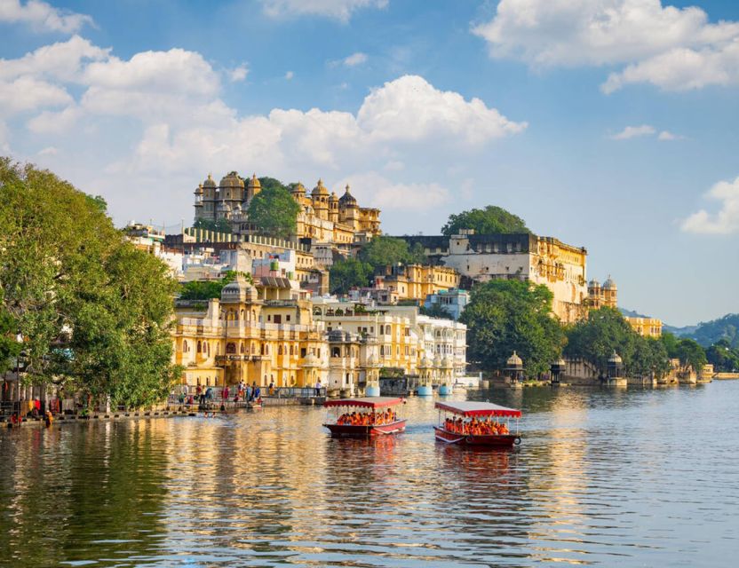 Udaipur: Private Guided Udaipur Sightseeing Tour - Cultural Experiences