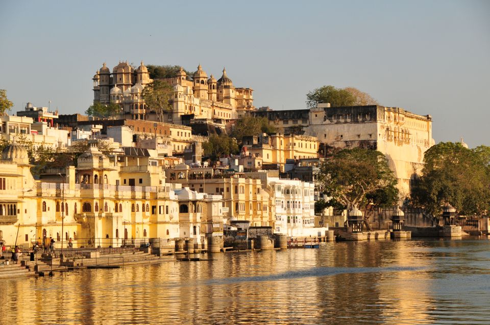 Udaipur: Private Transfer From Airport to Hotel - Experience Highlights
