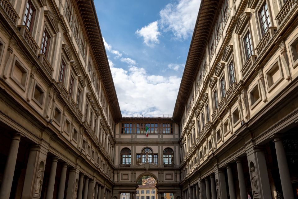 Uffizi Gallery & Hop-on Hop-off Bus Tour - Uffizi Gallery Highlights