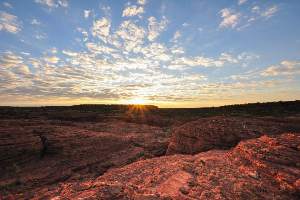 Uluru: Guided Trek of Ulurus Base in a Small Group - Important Information