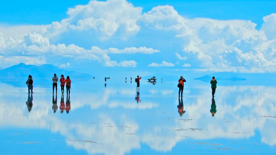 Uyuni: Salt Flats and Sunset Guided Tour With Lunch - Participant Restrictions