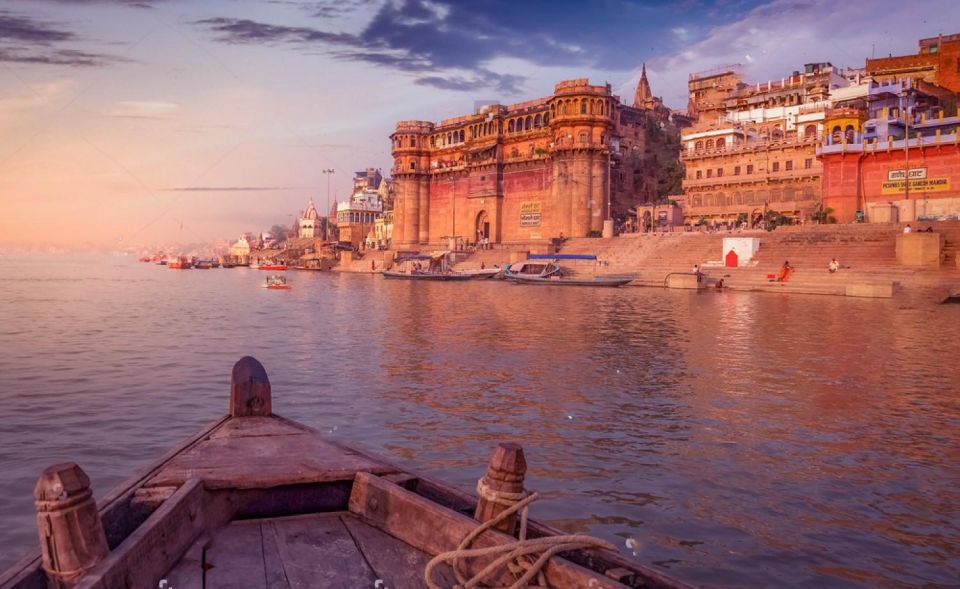 Varanasi: Varanasi Ghat & Temple Walking Tour - Experience Description