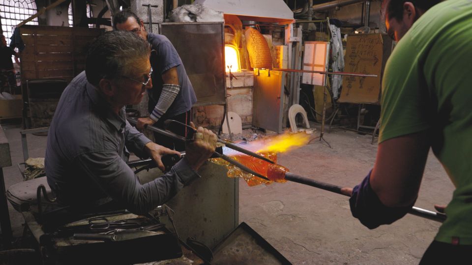 Venice: Murano Glass Factory Guided Tour With Prosecco - Location Details