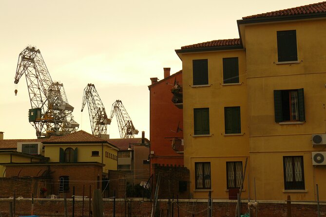 Venice Photography Walking Tour With Private Guide - Capturing the Landmarks