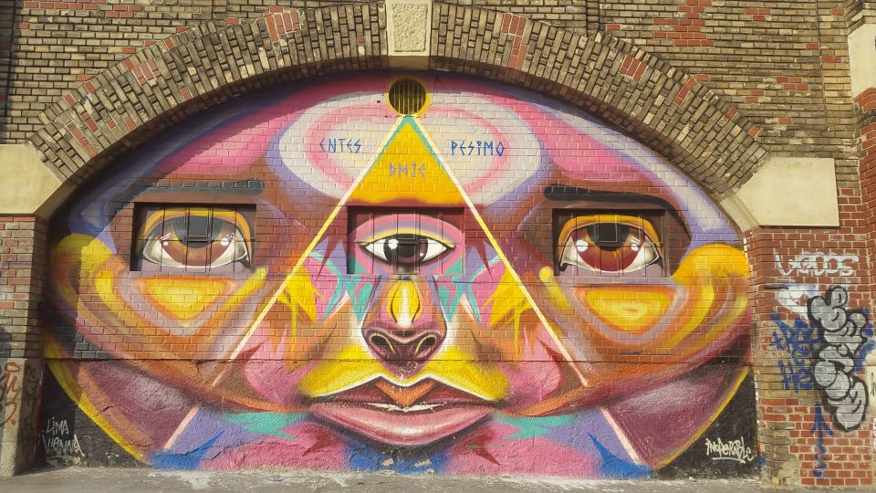 Vienna: 2-Hour Street Art Tour - Route Options