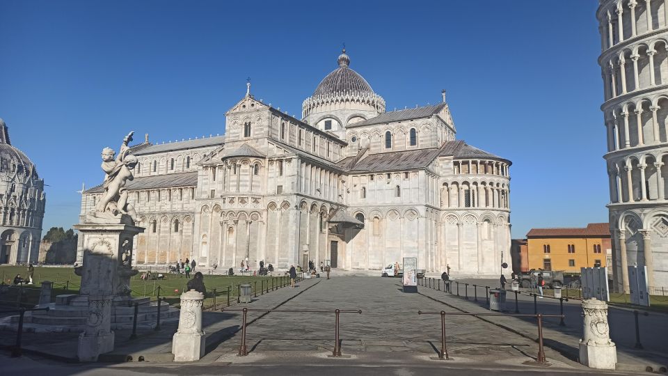 Visit Pisa & Lucca With Lunch in a Family-Run Winery - Pisa Cathedral and Baptistery