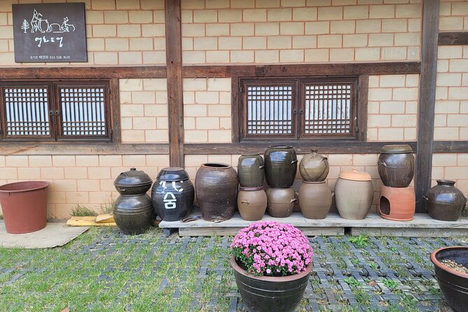 Visit Pottery Village , Make Small Pottery & Taste Local Food - Meeting Point and Pickup Details