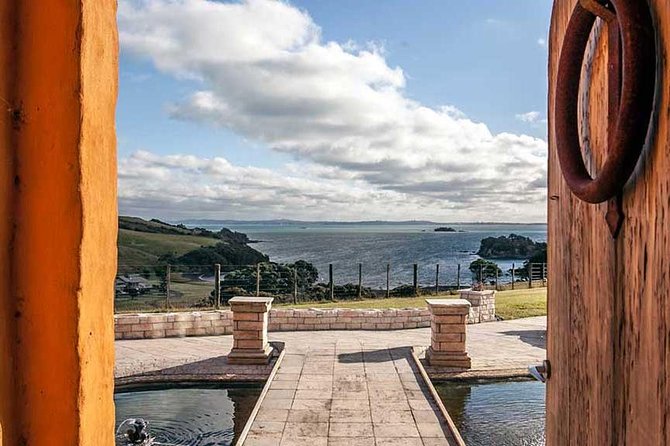 Waiheke Island Art Tour - Tour Schedule and Details