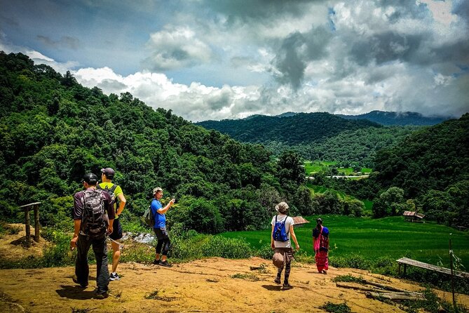 Waterfall Wanderer Doi Inthanon Hiking Tour - Fitness Requirements