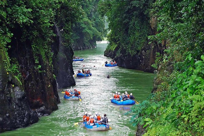 White Water Rafting Pacuare River With Lunch From Puerto Viejo - Customer Experiences and Reviews