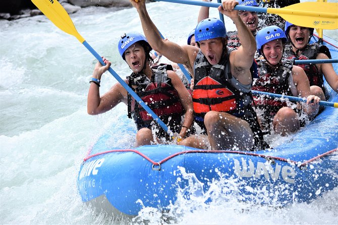 White Water River Rafting Class II-III From La Fortuna-Arenal - Included Amenities and Services