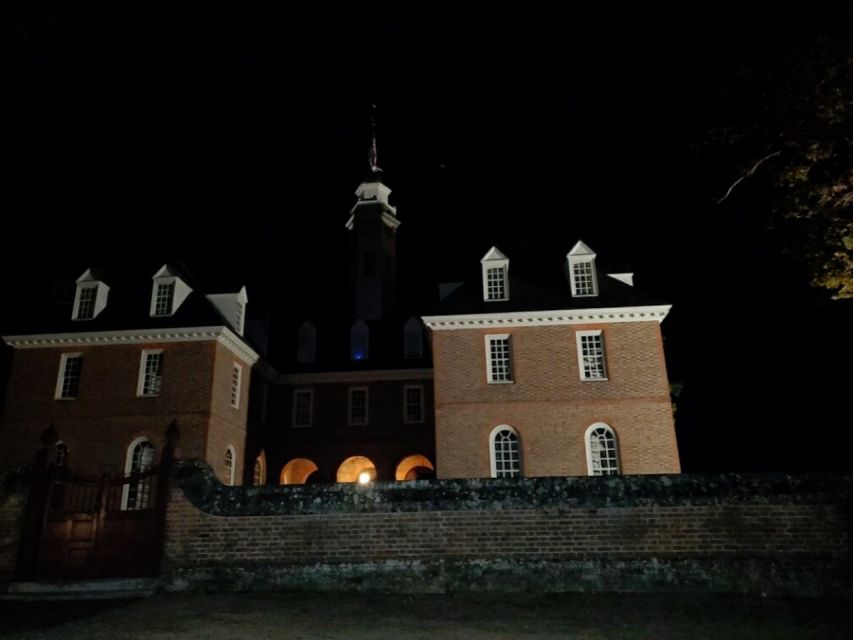 Williamsburg: Haunted Ghosts, Witches, and Pirates Tour - Peyton Randolph House Spirits