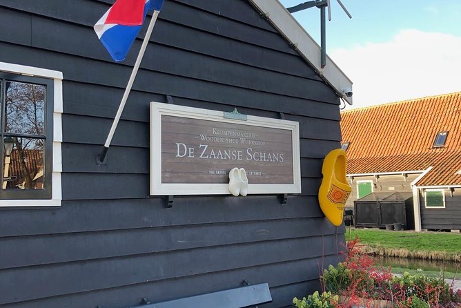 Windmill Village Zaanse Schans Guided Tour Amsterdam Region - Accessibility Features