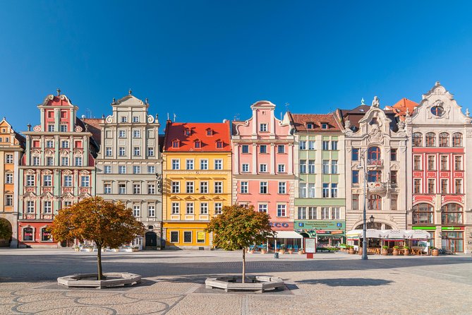 Wroclaw Old Town Guided Walking Tour - Meeting and Pickup Details