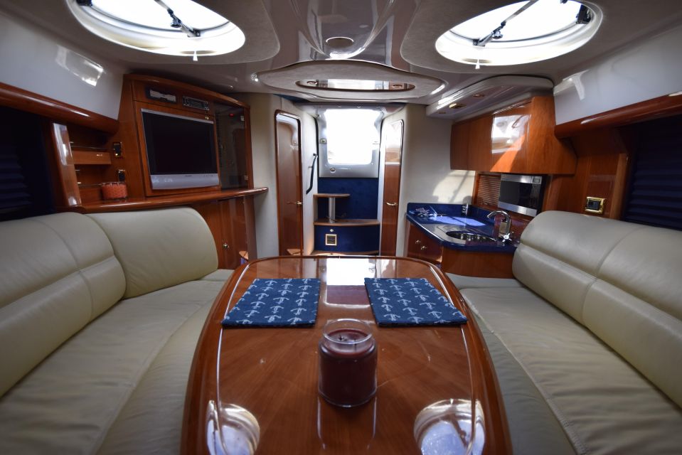 Yacht in Miami for Up to 12 People All-Inclusive