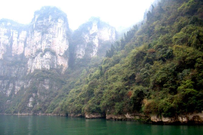 Yangtze River Cruise From Yichang to Chongqing Upstream in 5 Days 4 Nights - Onboard Experience