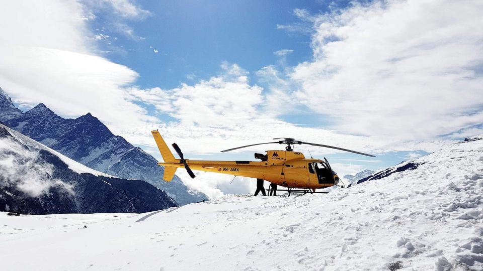 1 Day Everest Base Camp Helicopter Tour - Safety and Helicopter Details