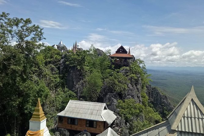 1 Day Private Tour to Unseen Temple in Lampang - Tour Reviews