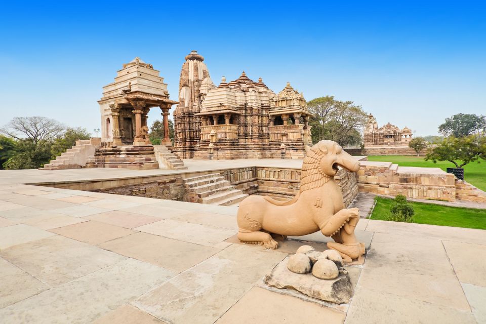 10 - Days Motorcycle Tour in India With Orchha and Khajuraho - Exploring Jaipur