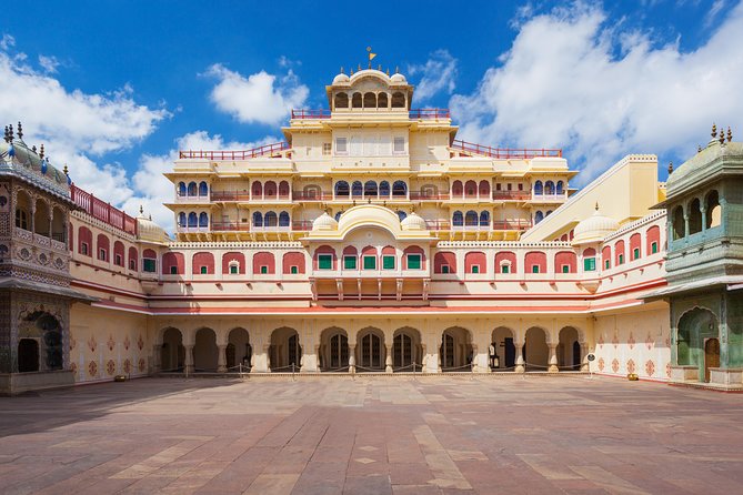 2-Day Private Tour of Jaipur From Delhi: City Palace, Hawa Mahal and Amber Fort - Important Considerations
