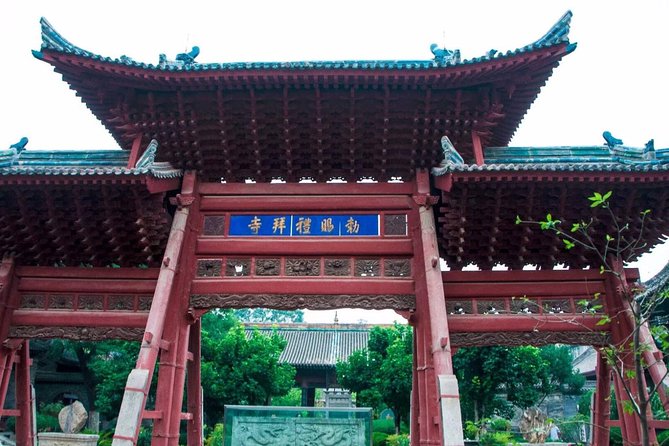 2-Days Xian Private Tour With Night Tour - Daily Itinerary Highlights