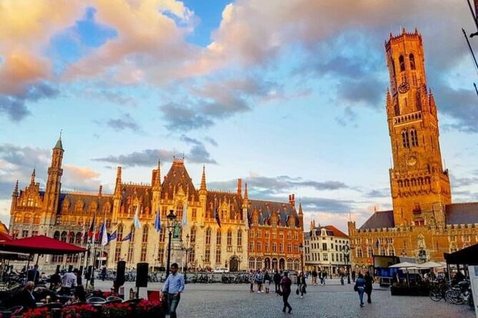 2-Hour Medieval Walk and Chocolate Tasting in Bruges - Tips for Travelers