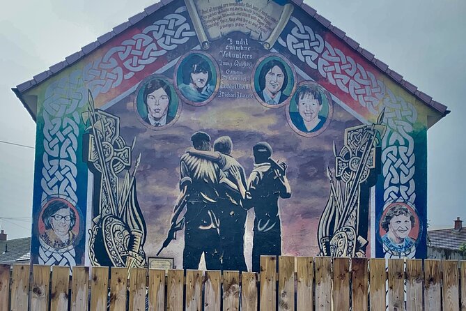 2 Hours Unique Belfast Black Taxi Tour - Customer Experiences