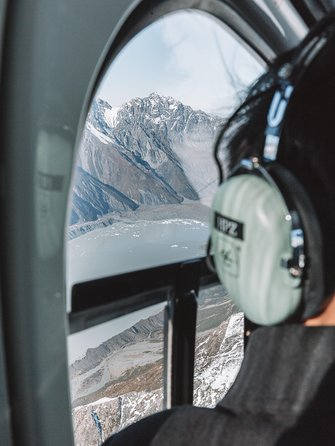 25-Minute Helicopter Flight Including an Alpine Landing - Transportation and Meeting Point