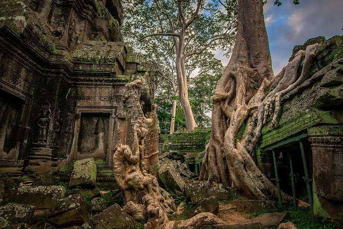 3-Day Angkor Wat & All Interesting Major Temples & Kulen Mount Waterfall - Experiencing Angkor Thom Temples