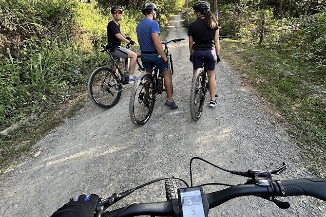 3-Hour Private Guided E-Bike Tour: Discovering El Valle De Anton - Scenic Attractions to Explore