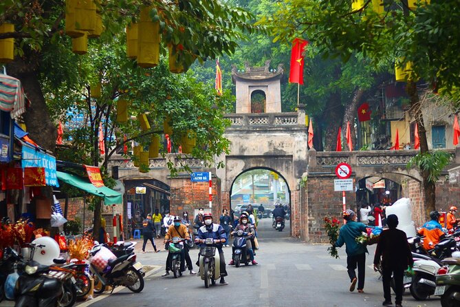 3 Hours Hanoi City Walking Tour With Optional Train Street - Accessibility Features