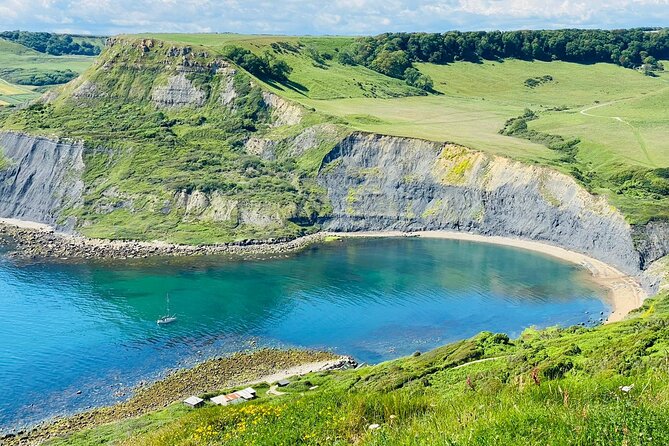 4x4 Land Rover Safari Across Purbeck Hills and Jurassic Coast - Accessibility Information