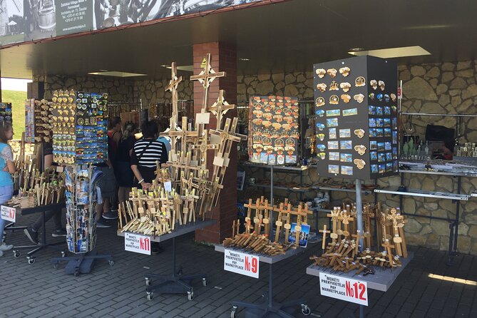 5 Hour Shared Tour to Hill of Crosses From Riga - Traveler Experiences