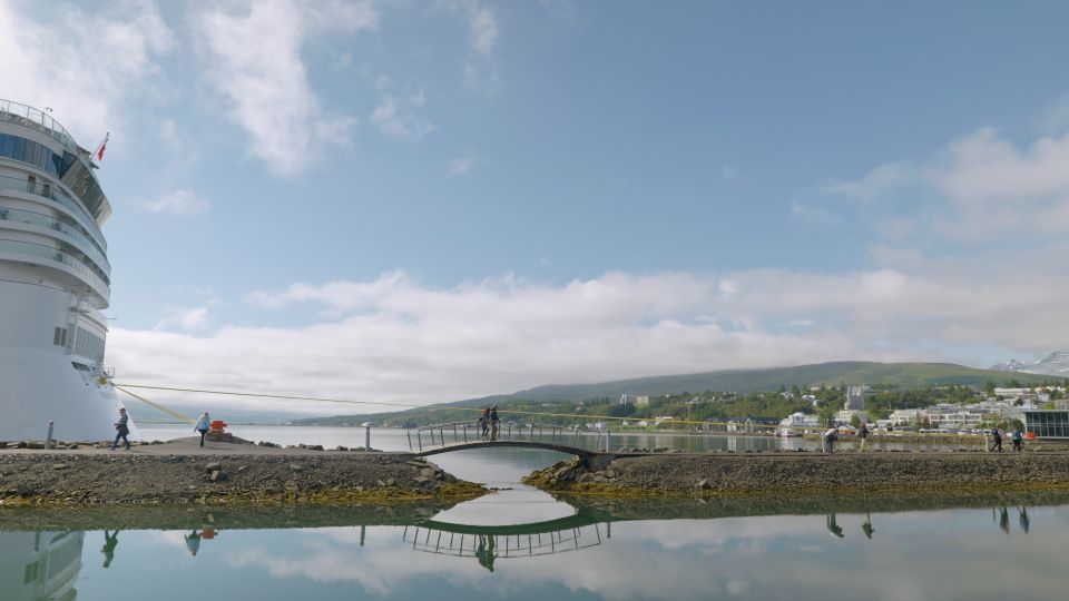 Akureyri: Lake Mývatn and Godafoss Waterfall Tour - Godafoss Waterfall