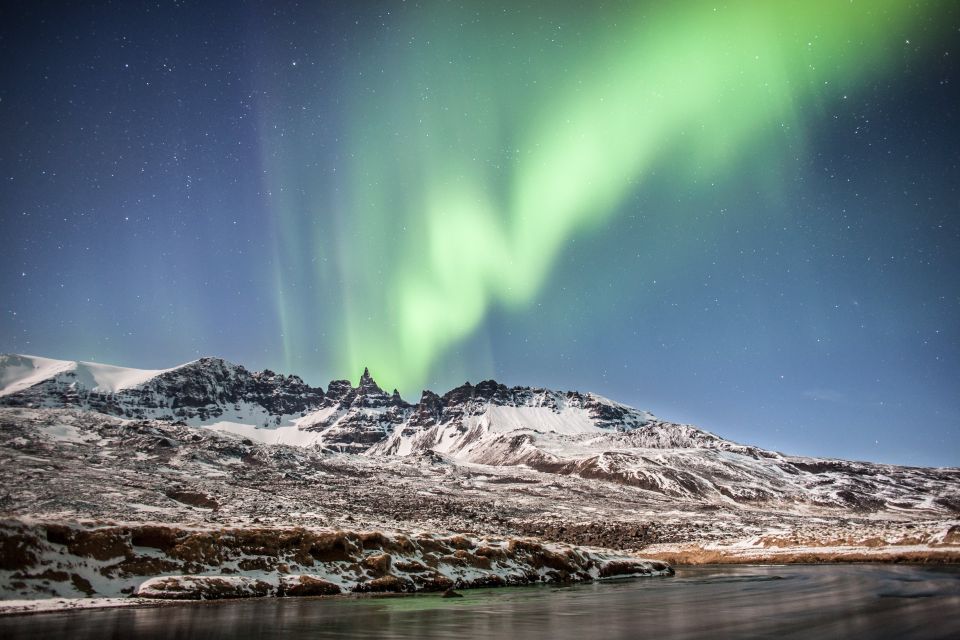 Akureyri: Northern Lights Tour - Cultural Insights and Folklore