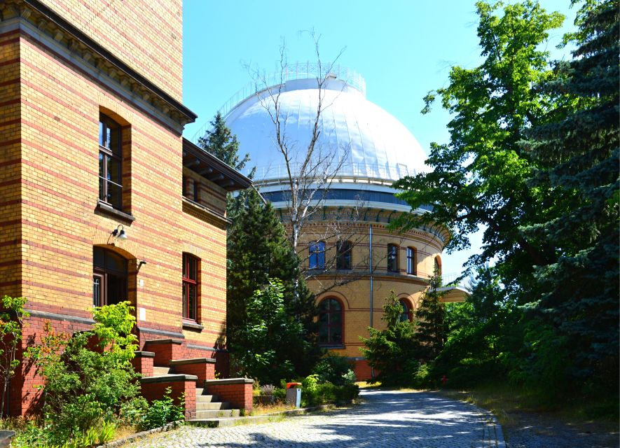 Albert Einstein in Berlin Private Guided Tour - Inclusions