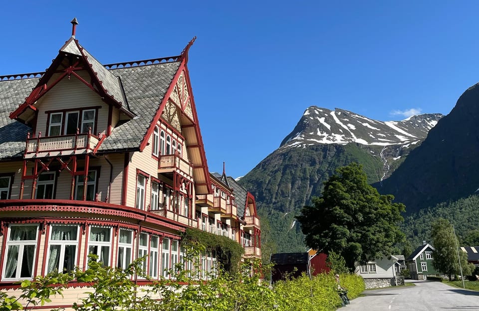 Ålesund - Geiranger - Ålesund Sightseeing Full-Day Tour - Inclusions for the Tour