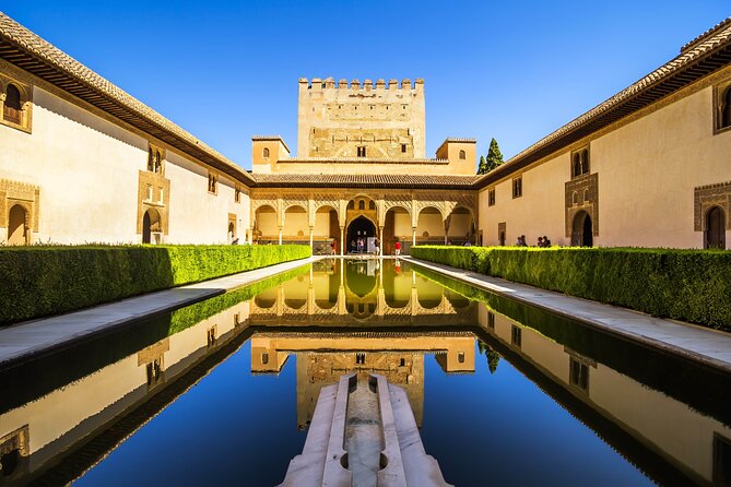 Alhambra Ticket and Guided Tour With Nasrid Palaces - Audiovisual Enhancements