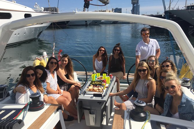 Amazing 2 Hour Exclusive Sunset Cruise From Barcelona - Accessibility Features