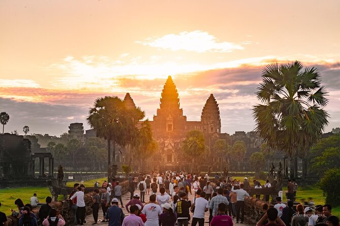 Angkor Wat Sunrise Guided Join-In Tour - Dress Code and Accessibility