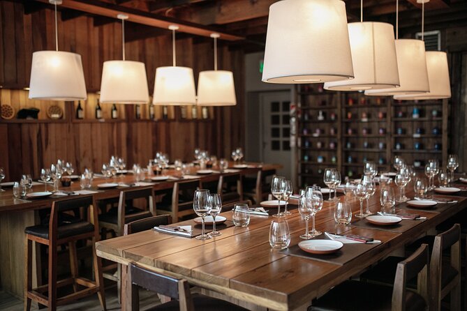 Argentine Experience: Immersive 6 Course Menu With Wine Tasting - Guest Atmosphere