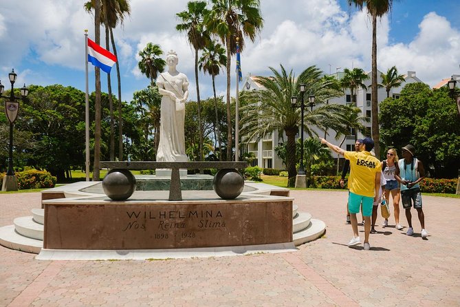 Aruba Downtown Historic and Cultural Walking Tour - Admiring Instagrammable Photo Spots