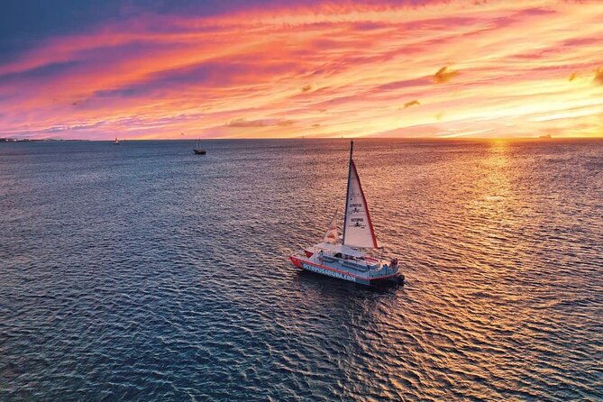 Aruba Happy Hour Sunset Sail With Savory Bites and Cocktails - Savory Appetizers and Open Bar