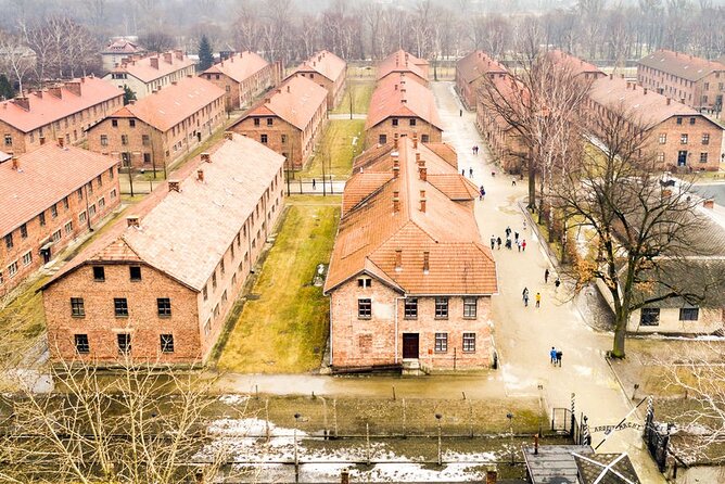 Auschwitz-Birkenau Tour Guide Including Lunch - Insights From the Guides