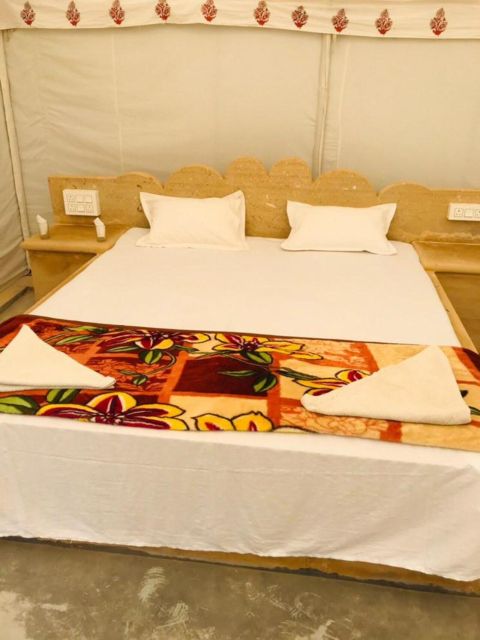 Away From the Crowd Dinner on Dunes/ in Non Touristic Desert - Included Services