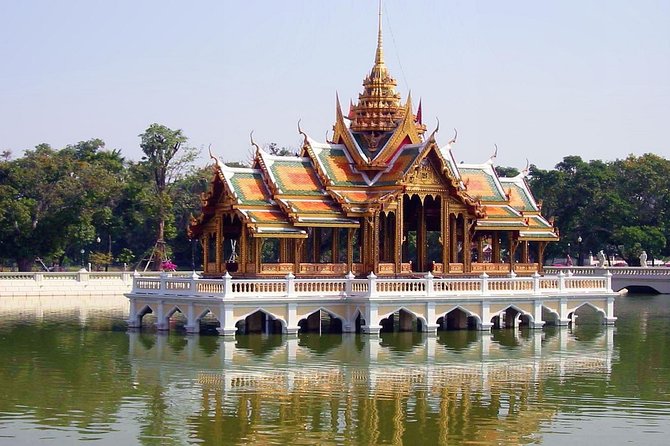 Ayutthaya UNESCO Temples Small Group Tour With Lunch - Visiting Wat Lokayasutha