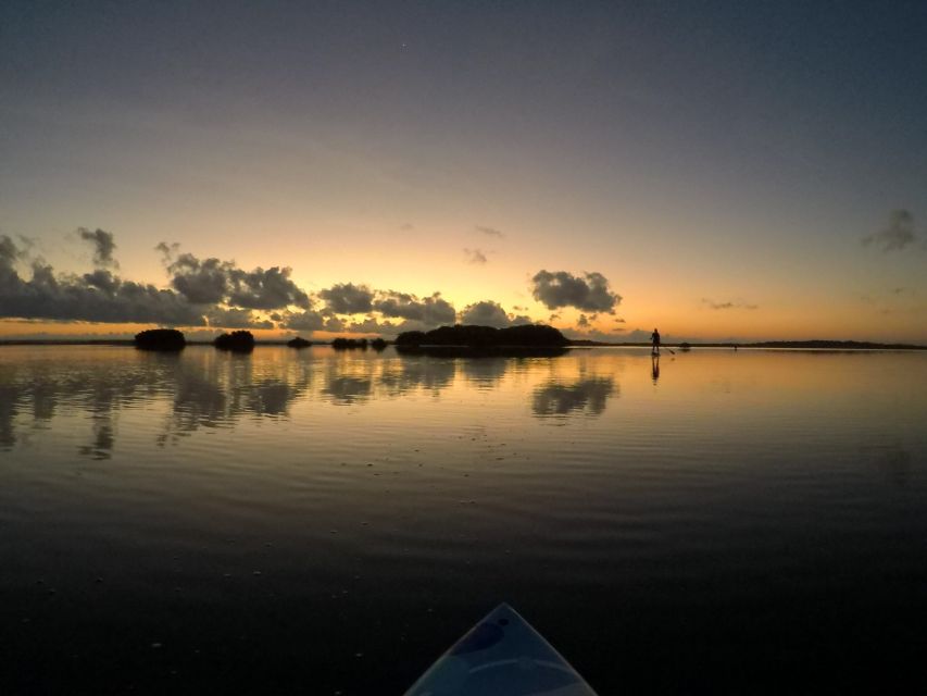 Bacalar: Sunrise Stand Up Paddle Tour - Observing the Dawn