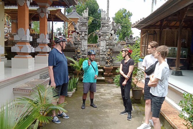 Bali Downhill Natural Cycling Tour & Visit Volcano - Health and Safety