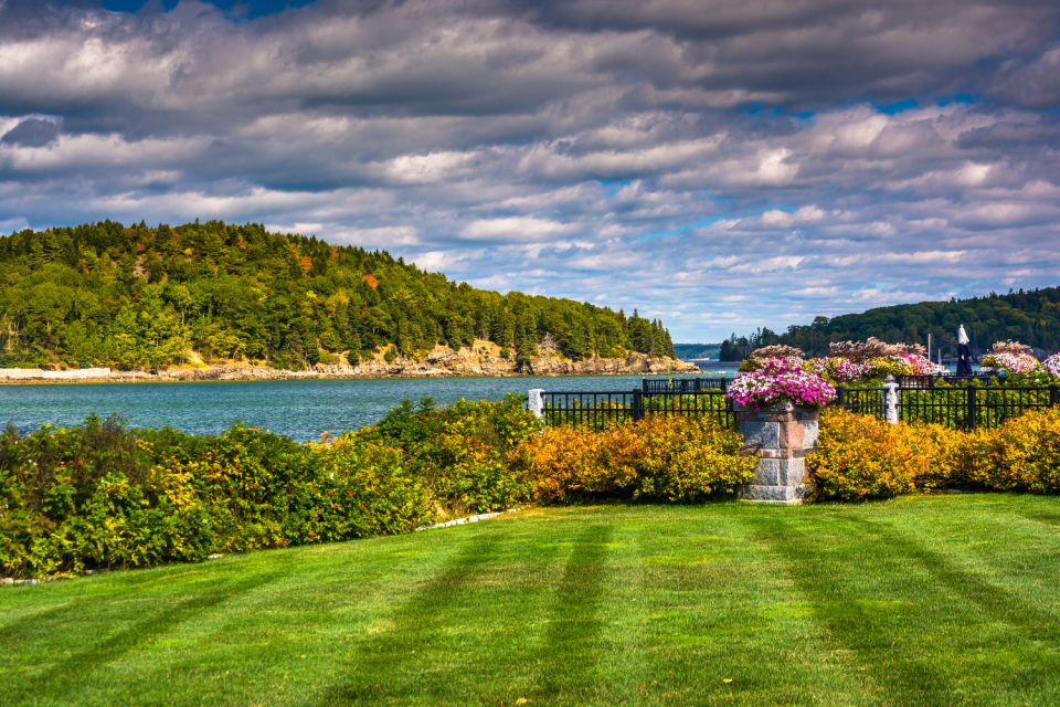 Bar Harbor: Historic Self-Guided Audio Guide Tour - Exploring Bar Harbor Inn