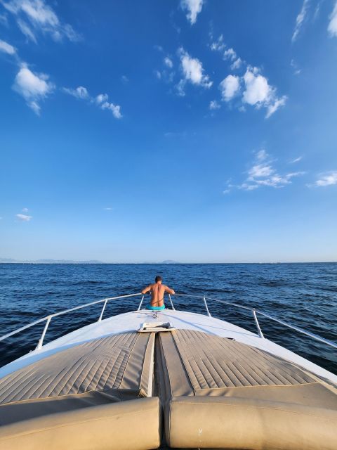 Barbecue on Boat (Seafood Option)Napoli Seaview - Inclusions and Dietary Accommodations